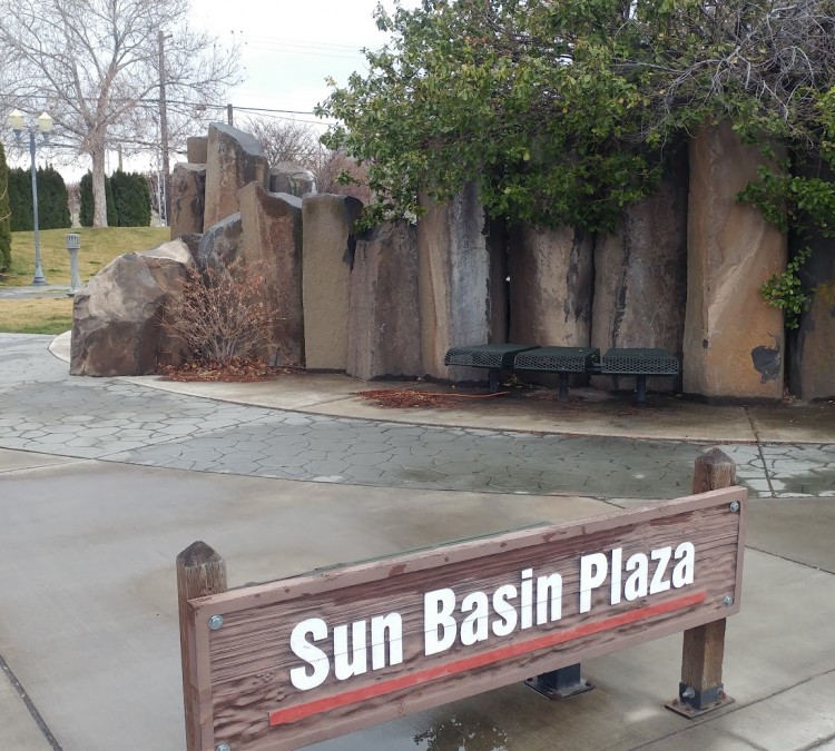 Sun Basin Plaza (Rock Park Plaza) (Ephrata,&nbspWA)